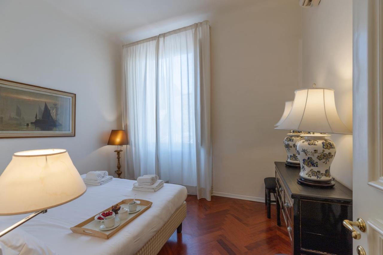 Apartment Seta Spacious Next To The Duomo